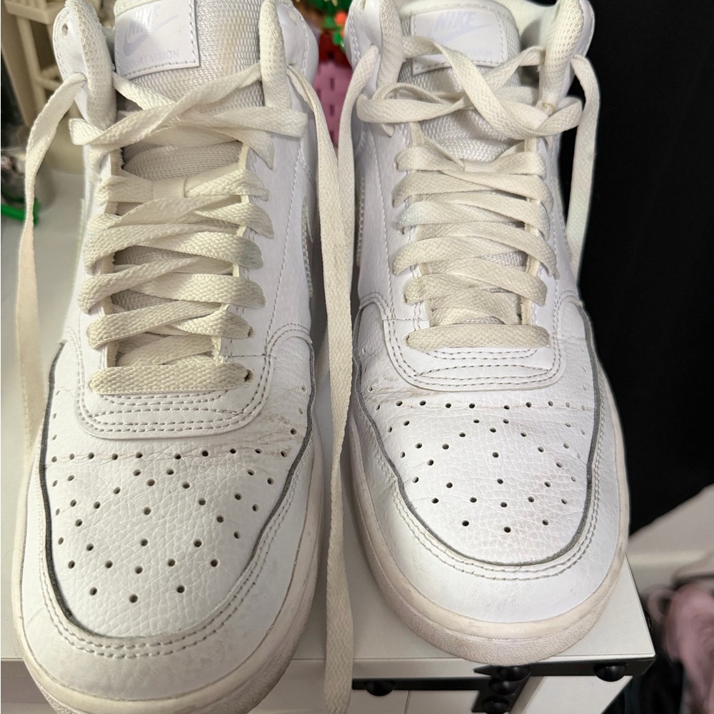 Nike White Leather Sneakers